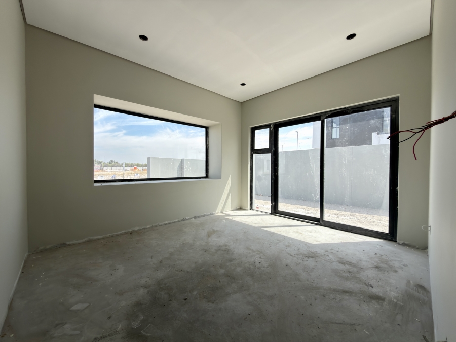 4 Bedroom Property for Sale in Sandown Western Cape